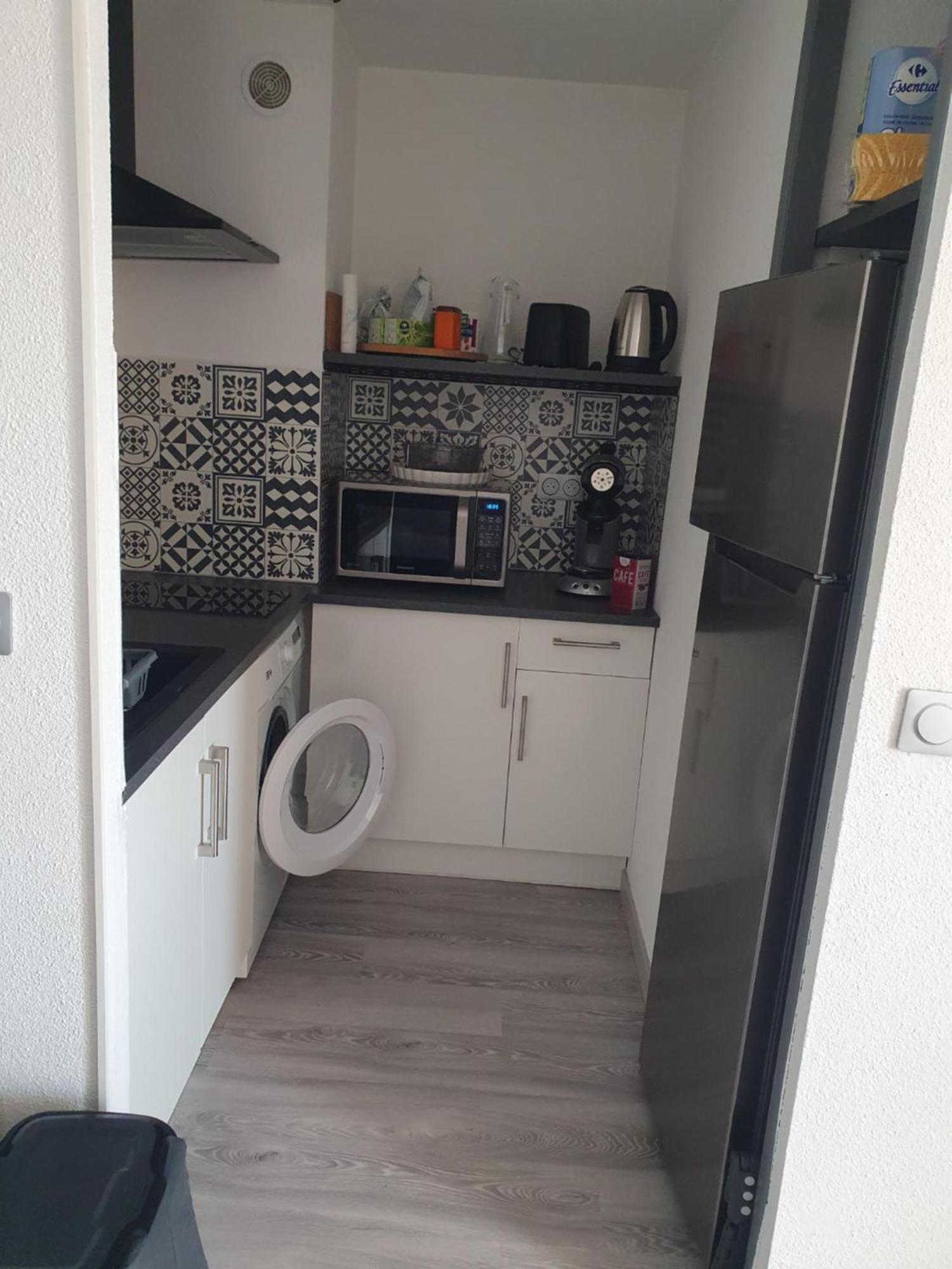 Les Terrasses De La Baronnie Appartement Climatise Avec 1 Chambre Et Piscine Ouverte Du 28 Mai 2025 Au 28 Septembre 2025 Le Grau-du-Roi Exteriör bild